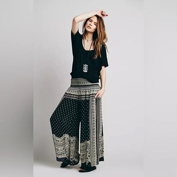 Free People Black and White Wide Leg Pants - Picture 1 of 9
